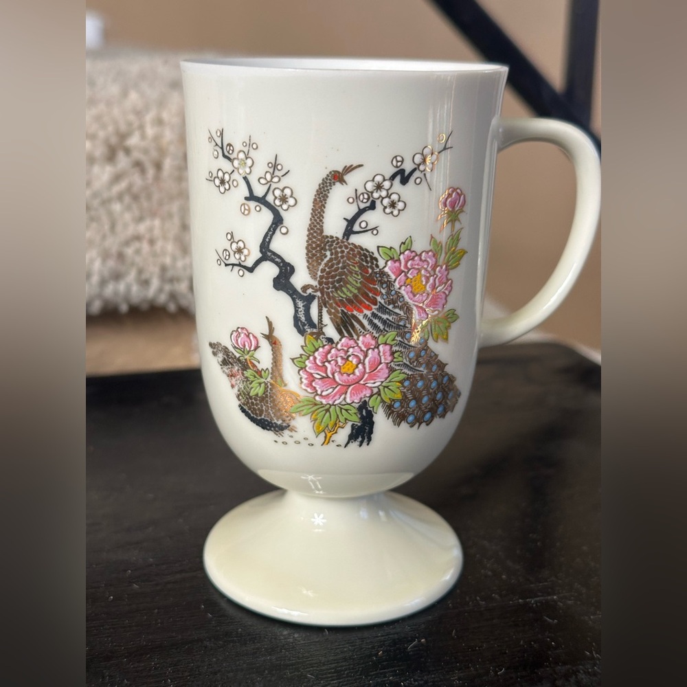 🦚 Vintage GHC Japan Porcelain Peacock Mug – Pedestal Footed, Gold Trim